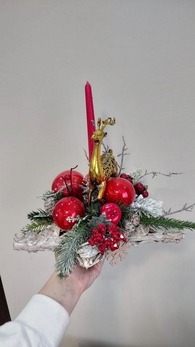 Świąteczny stroik na stół komodę ze świeczką home&you