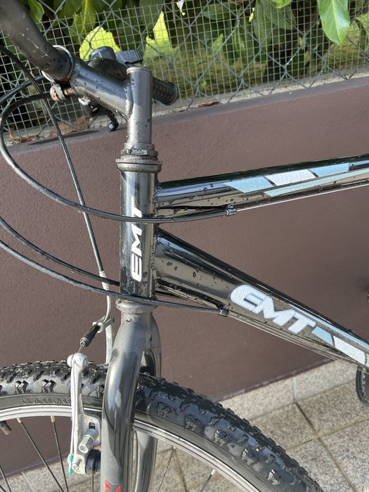 Bicicleta EMT Nova quase sem uso