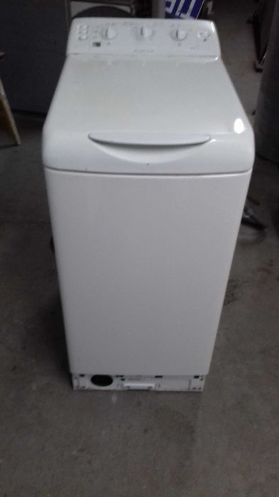 Pralka    Ariston AT 104     cześci