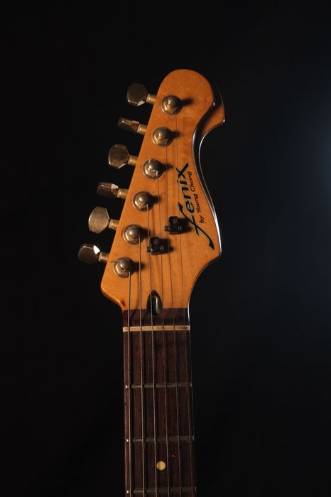 Stratocaster Custom Frankenstein Revestida em Cabedal – Fenix Vintage + 3x Seymour Duncan + Hardcase