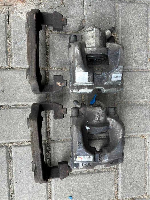 Przednie przód zaciski hamulcowe BMW e90 e91 e92 e93 e87 e81 e82 e88