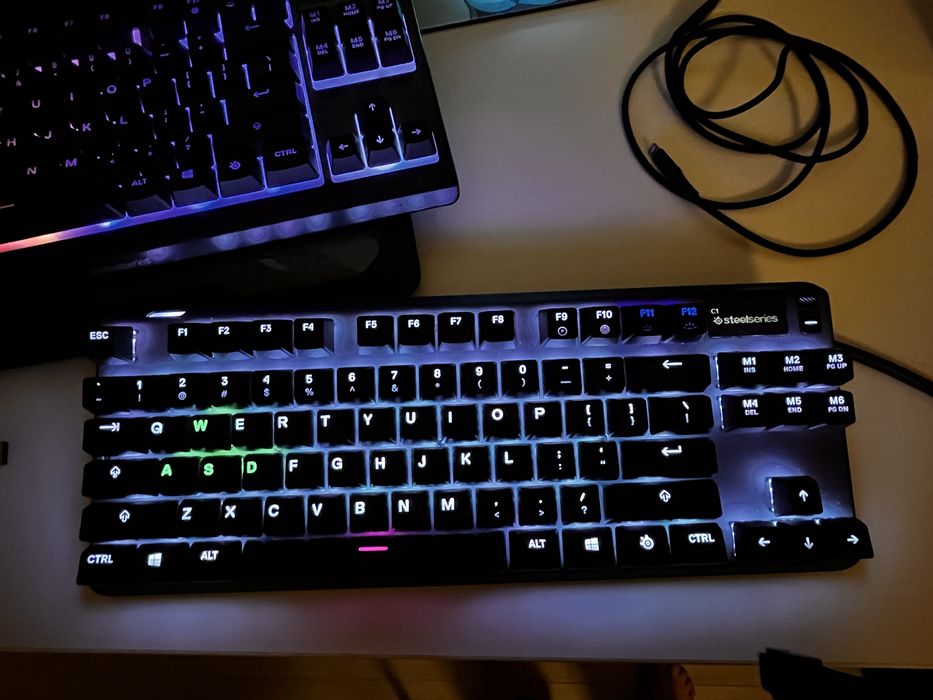 [do negocjacji ]Klawiatura gamingowa steelseries apex pro tkl