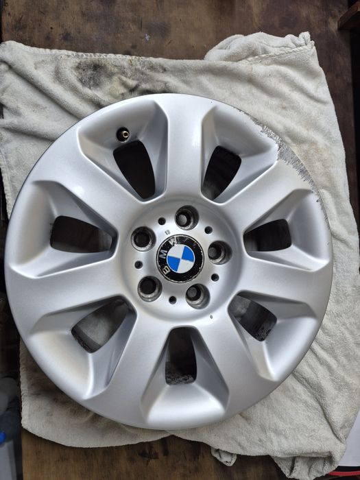 Felgi BMW seria 5 styling 115 5x120 7j 16cali