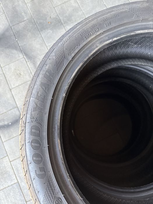 Шини резина 235/45/18 r18 Goodyear комплект літні