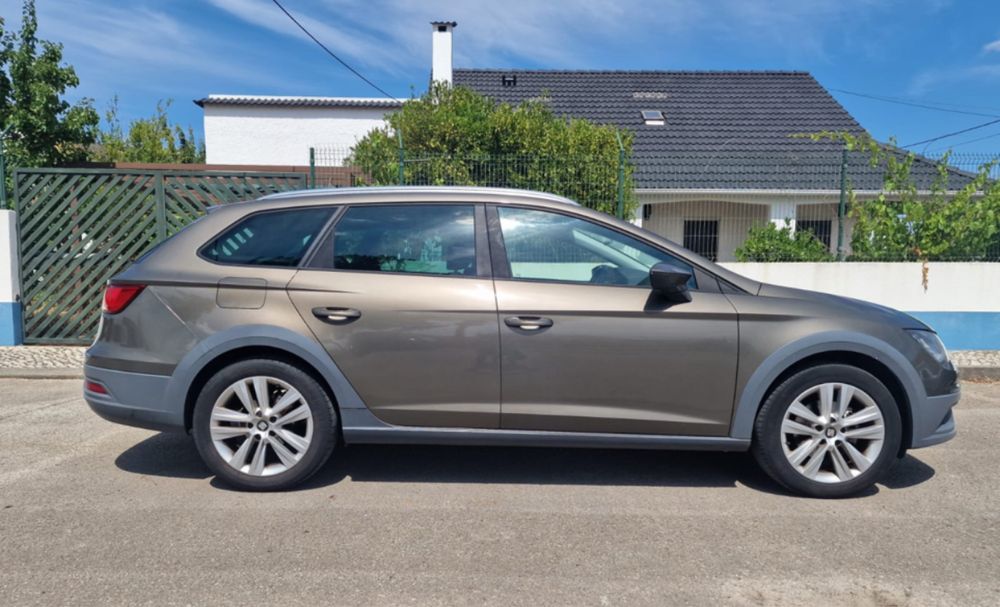 Seat leon xperience 178 150 klm  Ano 2015 mês 11 1600cc Gasóleo