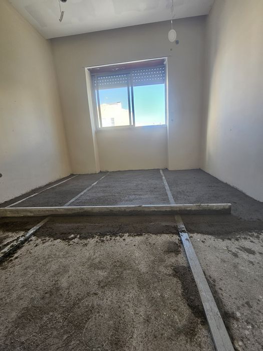 Reparação e pinturas de paredes e faichadas