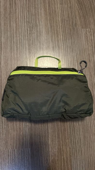 OSPREY Airporter Medium