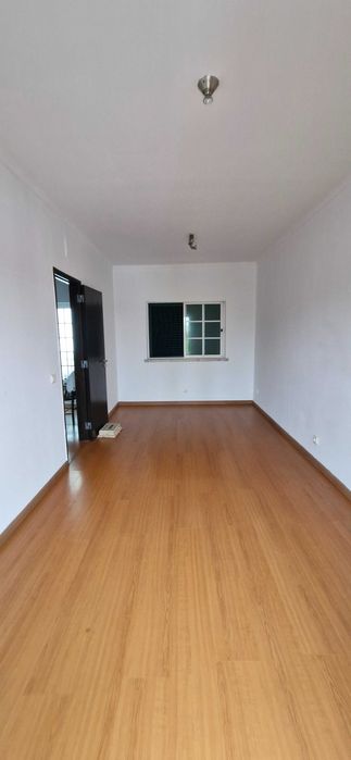 Moradia T4 - Alto do Moinho - Corroios