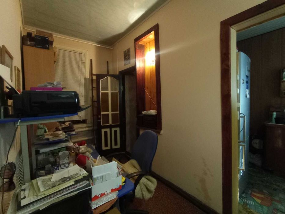 Частина будинку на Південному Вокзалі