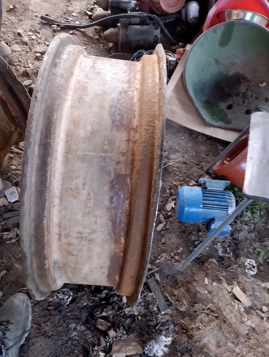 Tylne felgi władymirec,c330 silnik