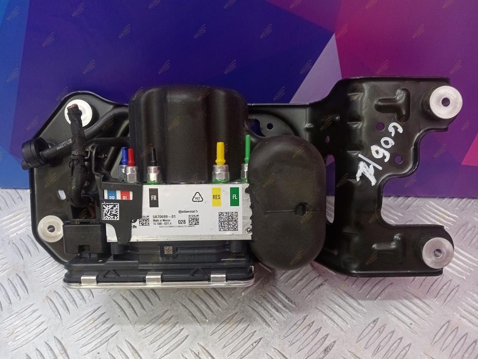 Компресор підвіски насос BMW X6 G06 БМВ Г06  подвески