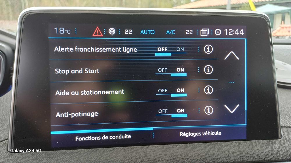 Peugeot 3008  Allure Blue HDI