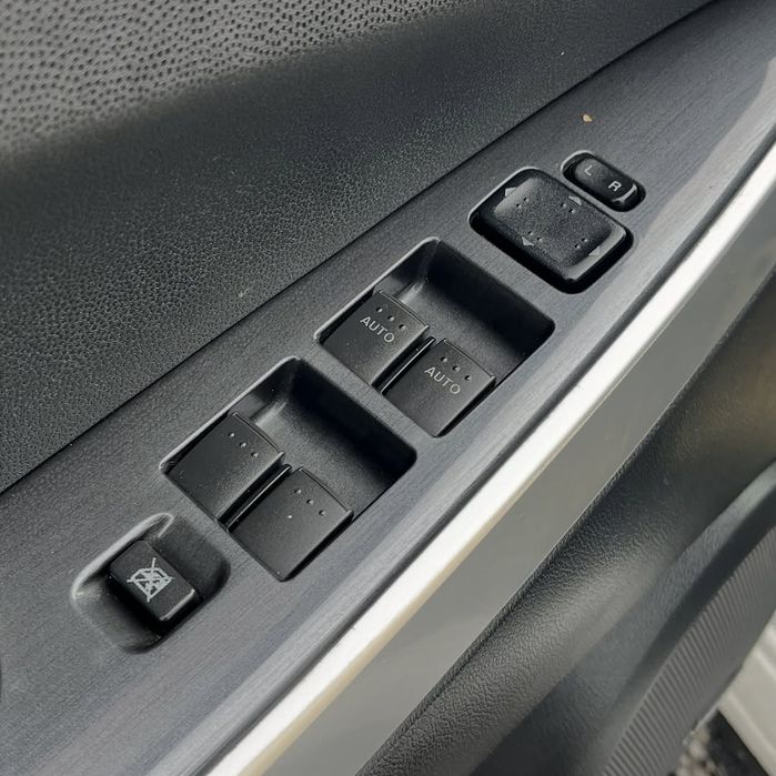 Mazda CX-7 4x4 - 2.3 Газ/Бензин AКПП