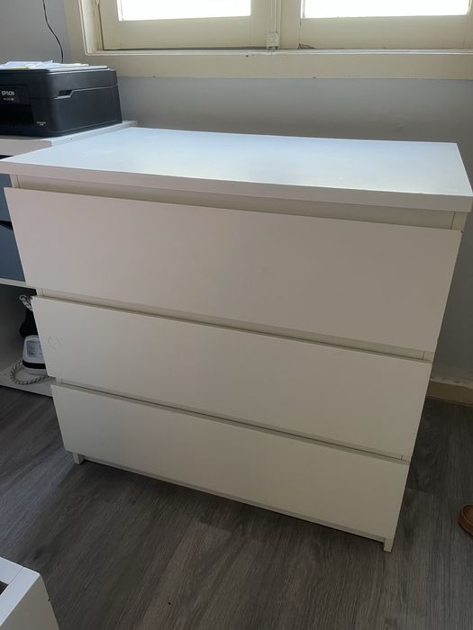 Comoda Malm 3 gavetas