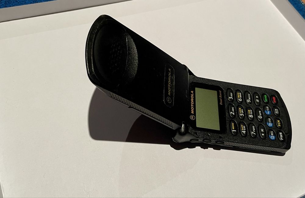 Рідкисна труба Motorola StarTac