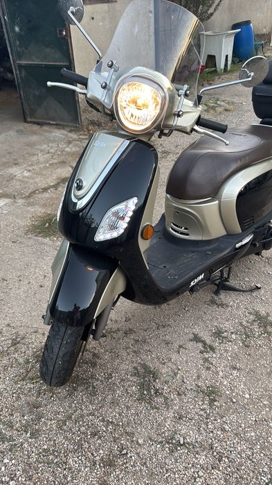 mota scooter 125cc 4700kilometros