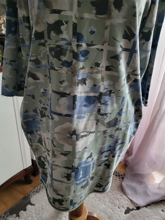 Sprzedam bardzo ładną tunikę
