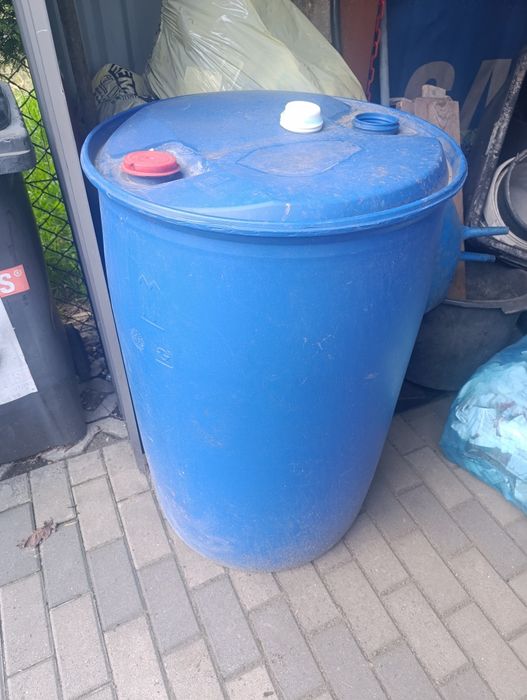 Beczka na deszczówkę niebieska 200L