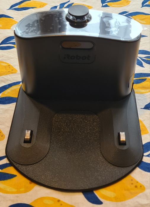 Robot sprzątający iRobot Roomba