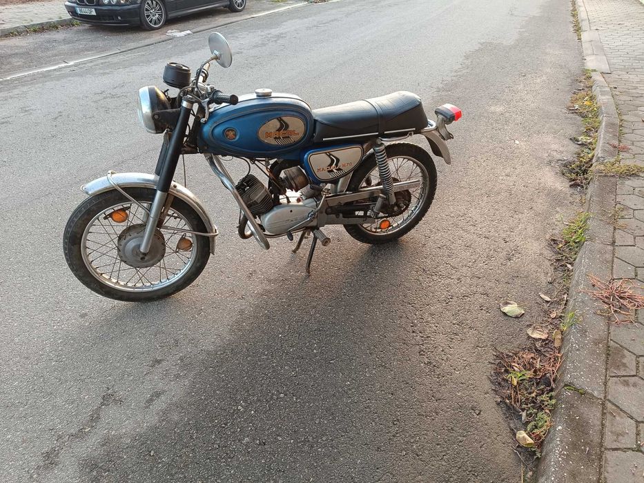 Motorizada Macal M70