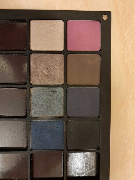 Paletka Inglot Freedom System plus 8 cieni do powiek