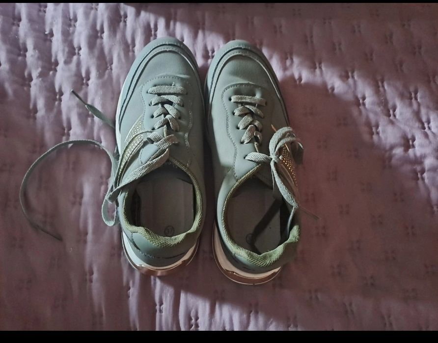 Sapatilhas femininas