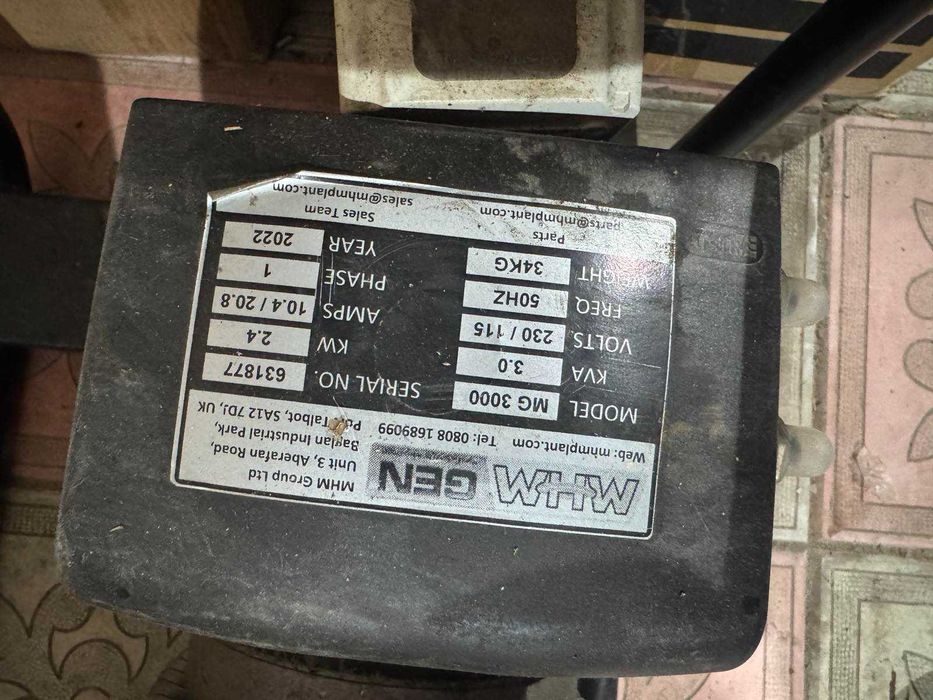 Бензиновый генератор оригинальная японская Honda 3кВт.