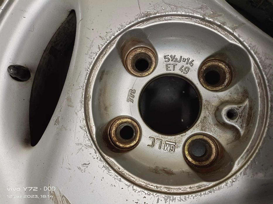 Felgi aluminiowe Vw Passat, Golf 16" i Opel 14" seicento 13" i różne opony