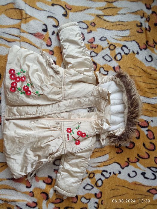 Продам дитячу куртку