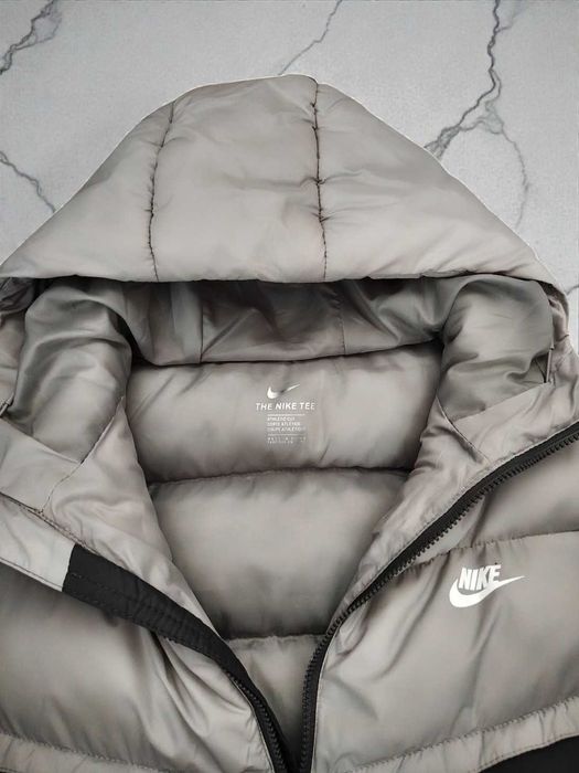 Nike Storm-Fit Puffer Jacket White / Gray – Nike Sportswear