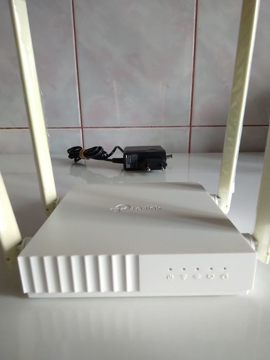 Wi-Fi роутер TP-LINK Archer C24, двохдіапазонний маршрутизатор .