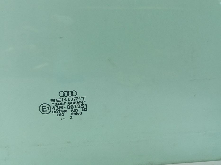 Vidro porta trás esquerdo AUDI A4 (8E2, B6)