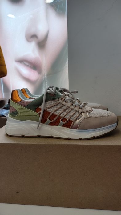 Tamaris zamszowe sneakersy damskie rozmiar 39