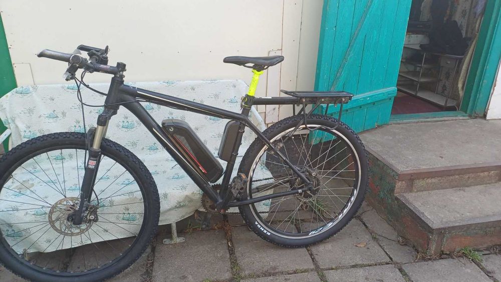 Електровелосипед DYNAMICS