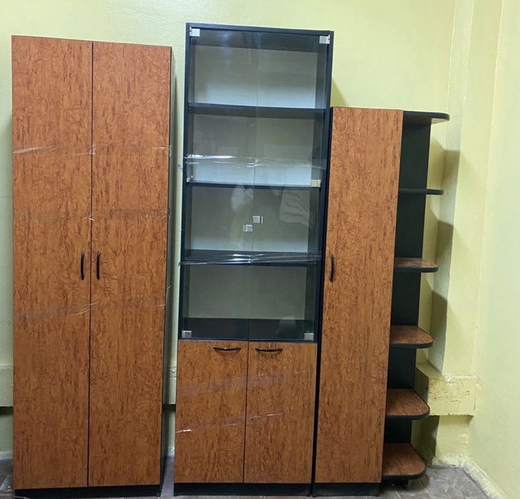 Офісні меблі. Продаж