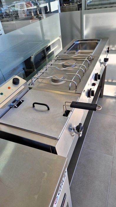 Conjunto completo – fritadeira, fogão, banho maria e móvel de apoio