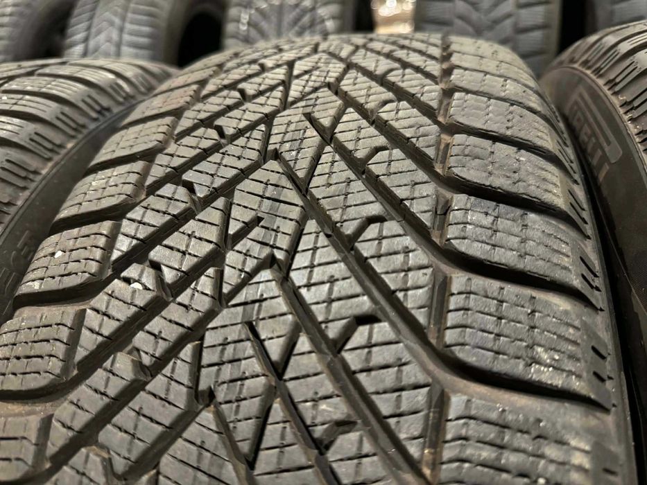 Opony zimowe 215/50 r19 PIRELLI 2022r SUPER STAN! 4szt ZIMA 921#