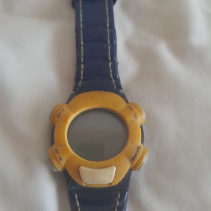 Relógio swatch usado