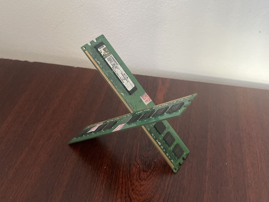 ПРОДАМ ОПЕРАТИВНУ ПАМЯТЬ ДЛЯ КОМПʼЮТЕРА DDR2 1x2GB