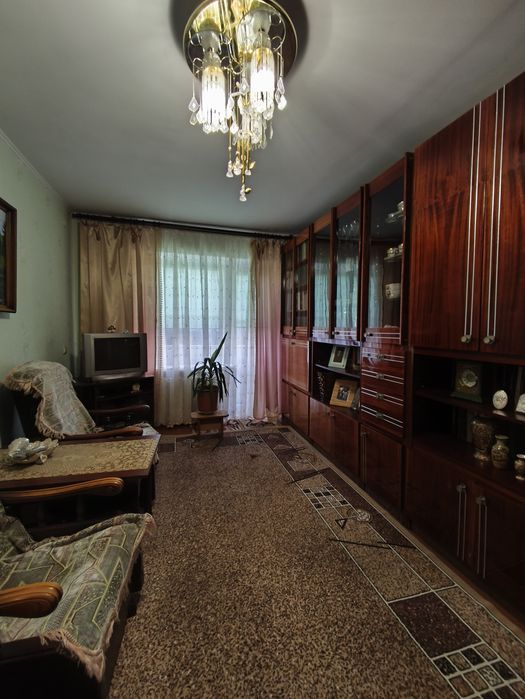 Продаж 2кім квартири в центрі міста Шептицький