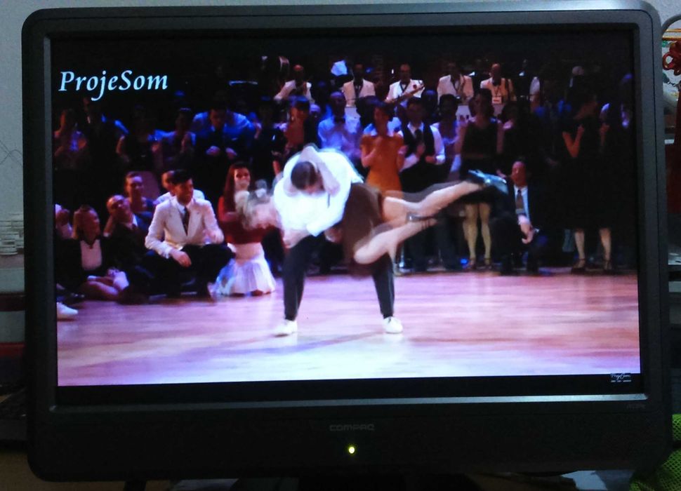 Compaq 22" LCD Monitor64575438978049121