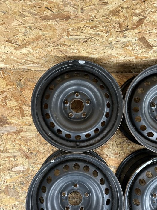 Диски5/114.3 R16 ET40 ЦО(діа)66.1  титани диски