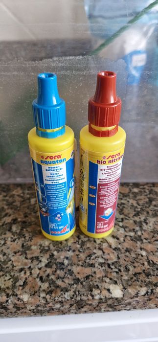 Aquário com acessorios