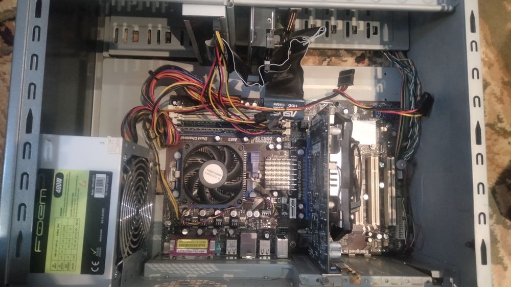 Продам системний блок з монітором  3100 грн