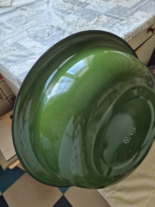 Продам таз  производства ссср