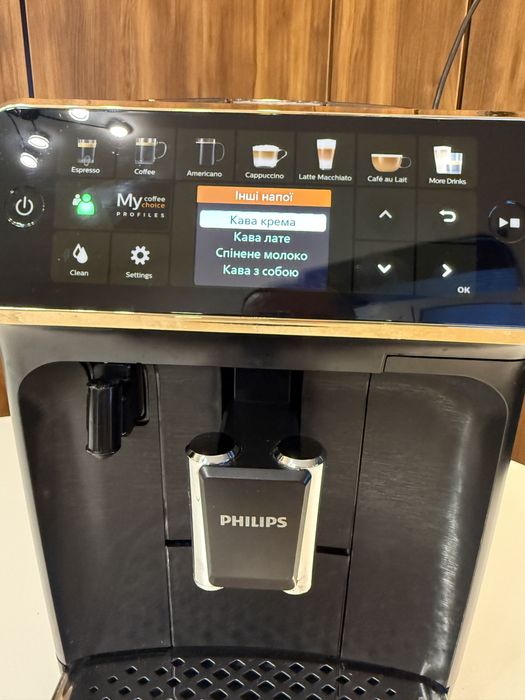 Кавомашина Philips latte Go 5400