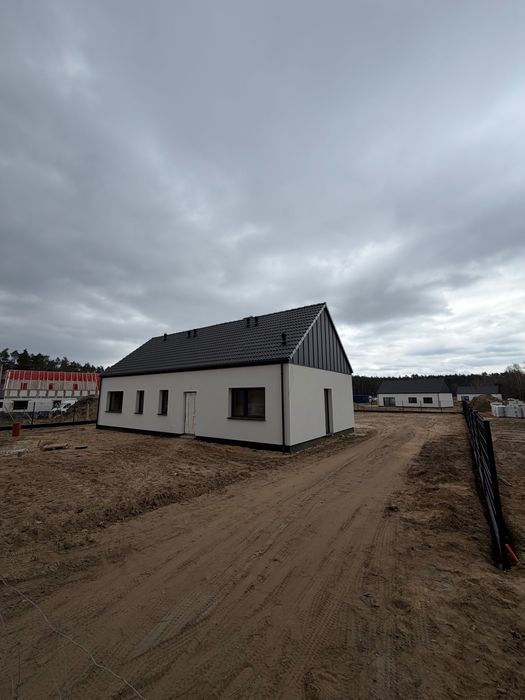Komfortowy dom niskie rachunki | 95 m² | działka 800 m² | niskie rachunki | Safe House