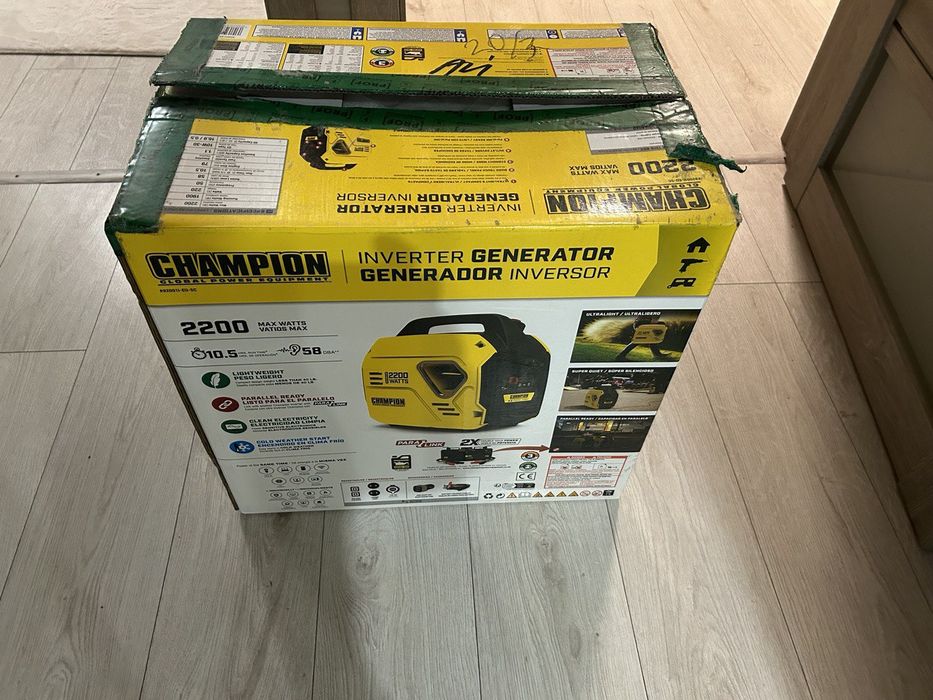 Новий інверторний генератор Champion 2200w