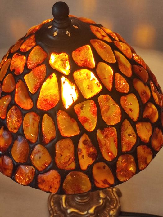 Lampa nocna bursztyn