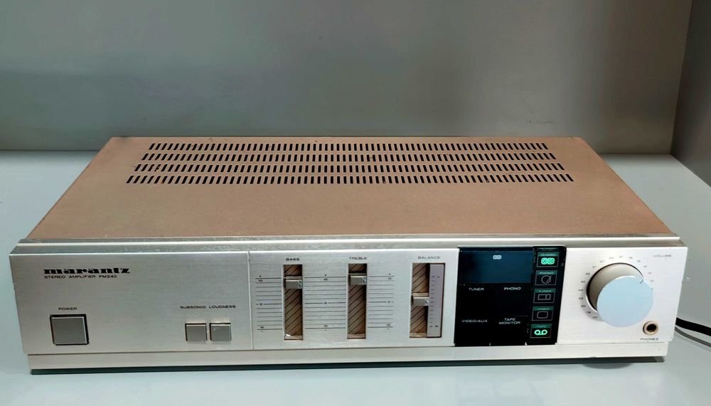 Wzmacniacz stereo MARANTZ PM240 zintegrowany Mocny Japan Rzadki